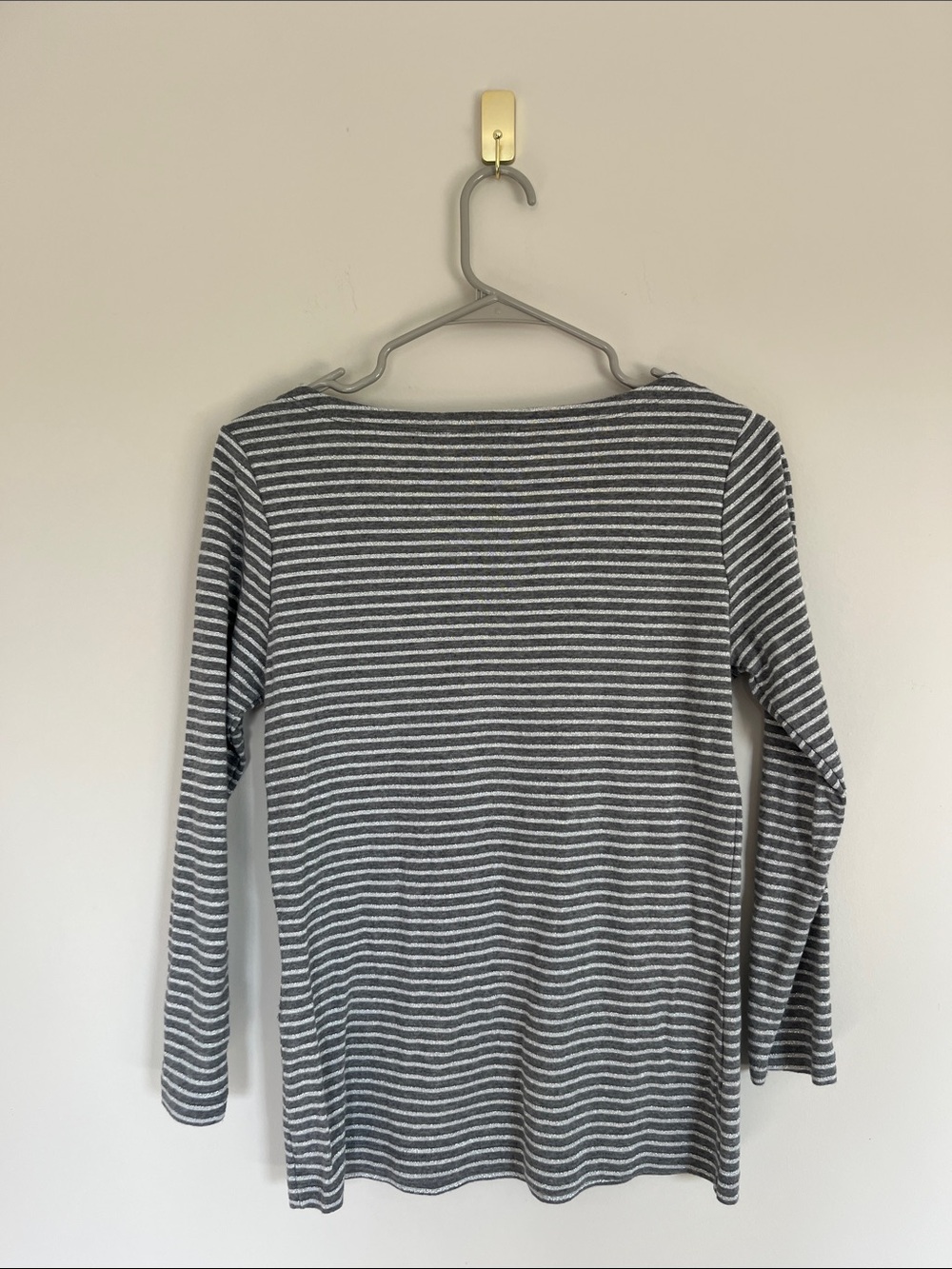 Vineyard Vines Gray & White Striped Boatneck Top - Picture 4 of 4